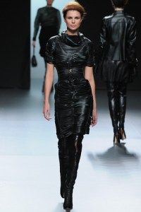 nicol__s_vaudelet___pasarela_116743272_320x480