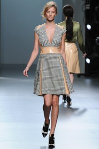 teresa_helbig___pasarela_534798193_320x480