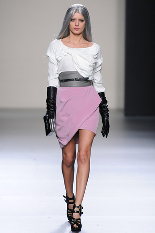 mar__a_barros___pasarela_920359214_320x480