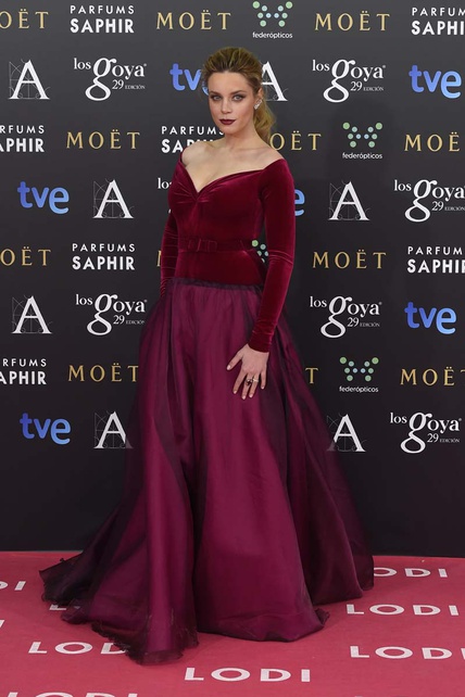 vestidos_goya_2015_alfombra_roja_CarolinaBang